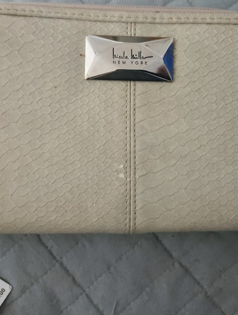NWT Nicole Miller New York Beige Snake Skin Zip Wallet